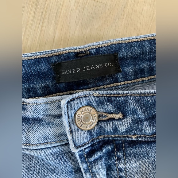 Silver Jeans High Note Straight Crop - Picture 4 of 5